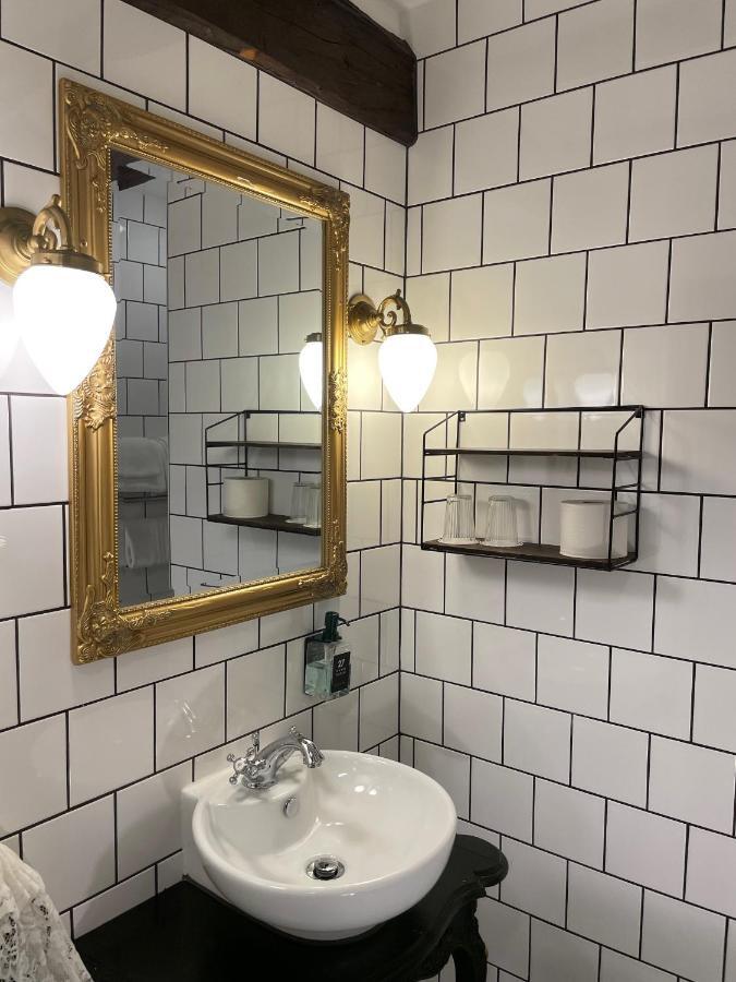 פאלקנברג Hotell Hamngatan 27 מראה חיצוני תמונה